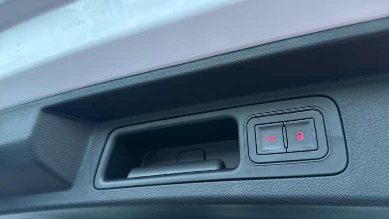 BYD Seal U 1.5 DM-i AWD Design 5dr Auto Estate